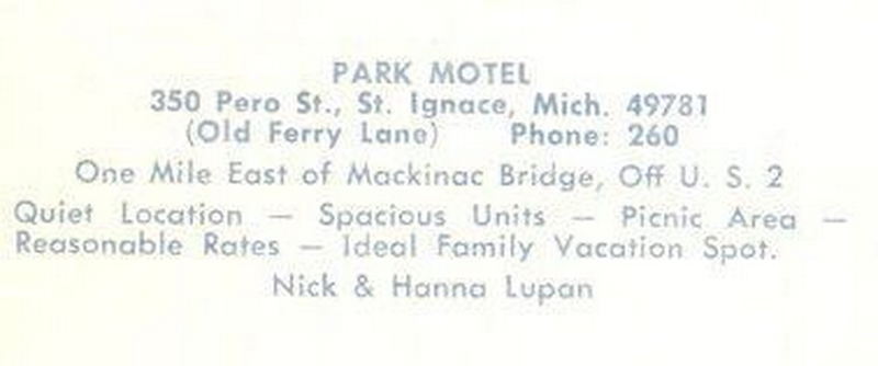 Holiday Park Motel (Park Motel) - Vintage Postcard